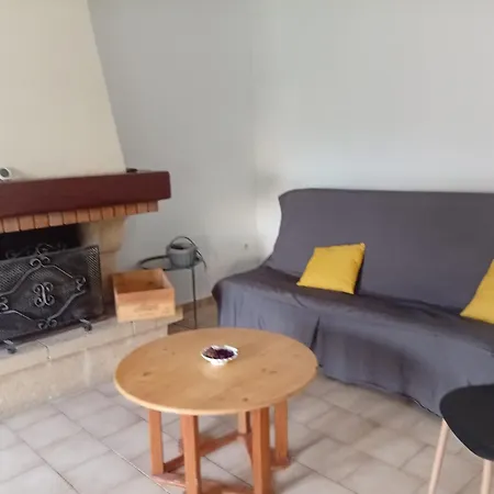 Maison Apartment