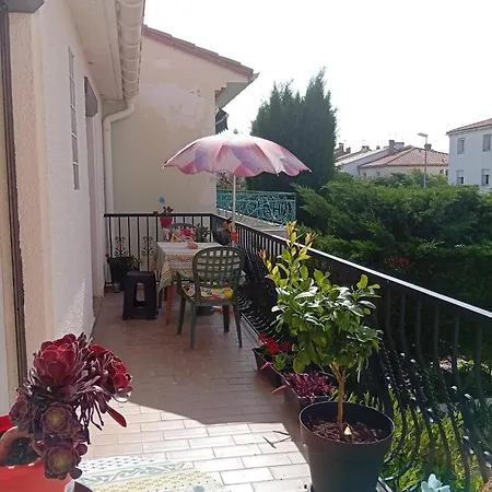 Maison *